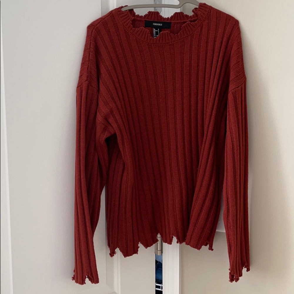 Red sweater Forever XXI